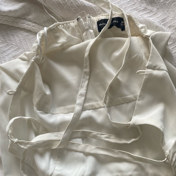 Abercrombie and Fitch Gown - Picture 5 of 5